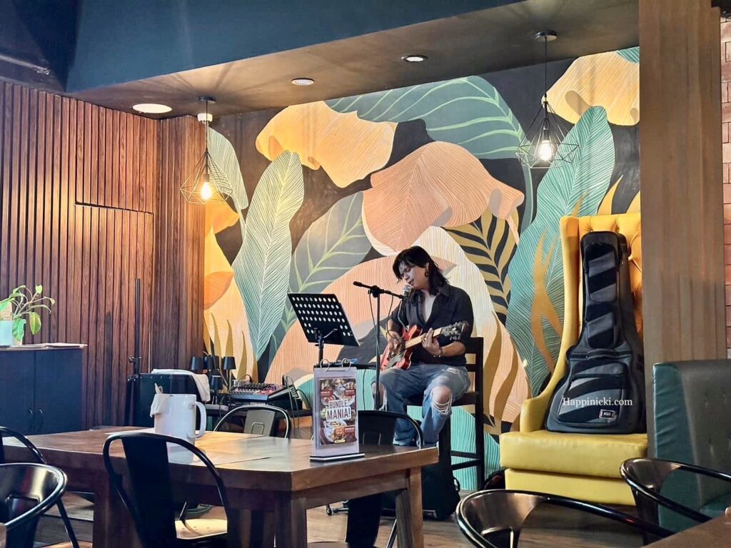 acoustic, live band, the coze cafe